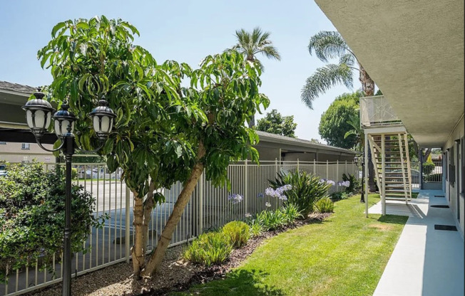 380 S. Sierra Madre Blvd.