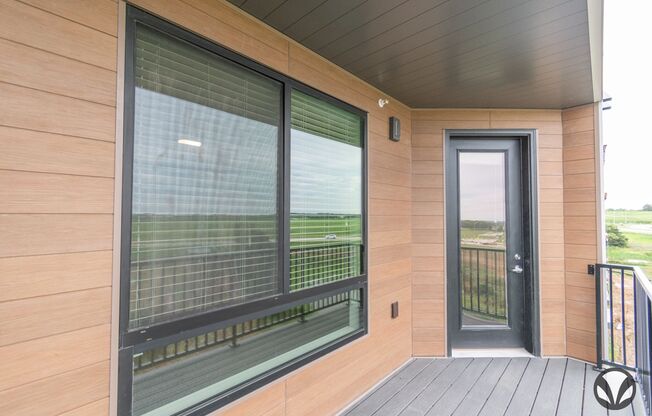 1 bed, 1 bath, 755 sqft, $1,295, Unit YH-2026