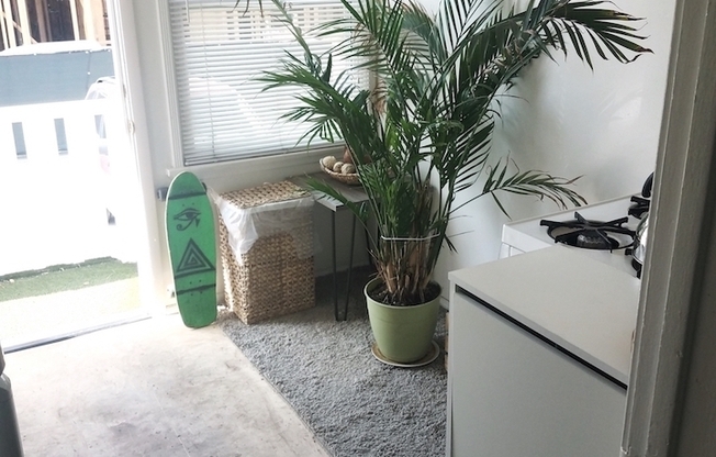 Studio, 1 bath, 500 sqft, $1,850, Unit 1132 - E