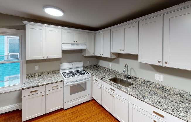3 beds, 1 bath, 868 sqft, $2,995, Unit 2
