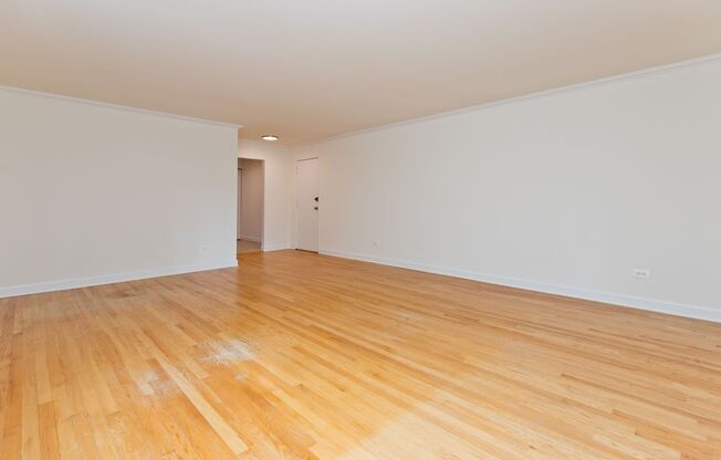 1 bed, 1 bath, $1,610, Unit 406