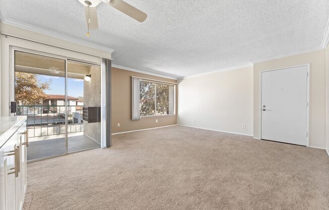 2 beds, 1 bath, 876 sqft, $2,495, Unit A208