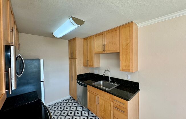 1 bed, 1 bath, $2,100