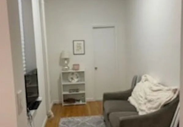 247 E 62 ST