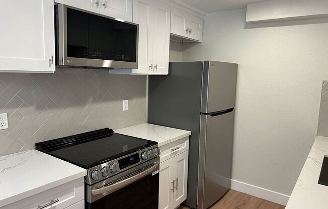 2 beds, 2 baths, 1,225 sqft, $2,800, Unit 1