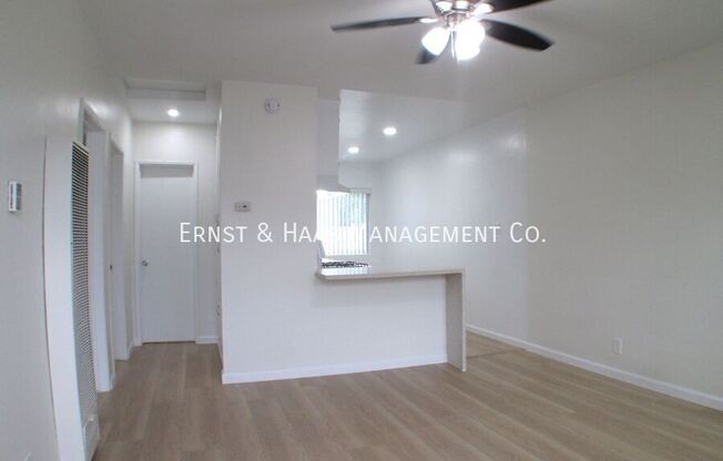 1615 Rose Ave.