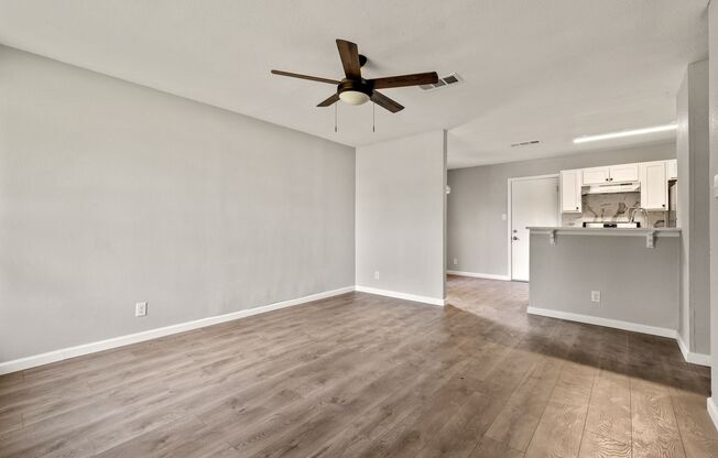 Charming 3-Bedroom Home in Quail Creek West – Prime North Austin Location!