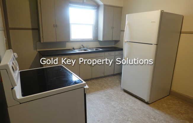 1 bed, 1 bath, $725, Unit 815 E 19th St