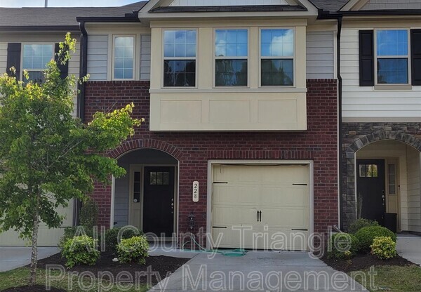228 CROSS BLOSSOM RD