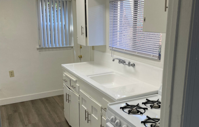 783-789 Freeman Ave Long Beach, CA 90804