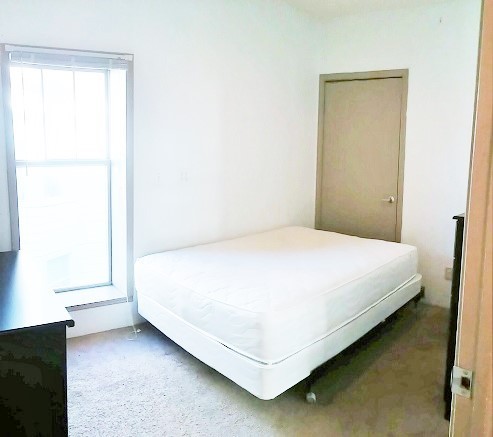 3 beds, 2 baths, $528