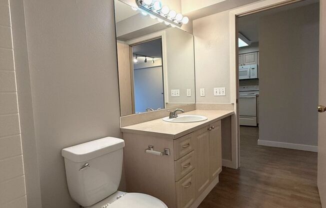 1 bed, 1 bath, 675 sqft, $1,550, Unit 504