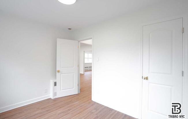 2066 82 ST