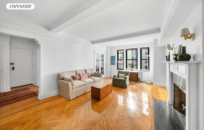 210 E 68th St, New York NY 10BC