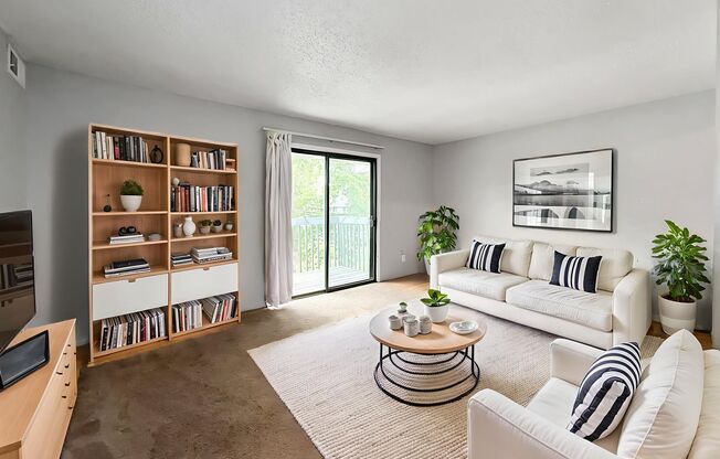 2 beds, 1 bath, 800 sqft, $895, Unit 3620-17