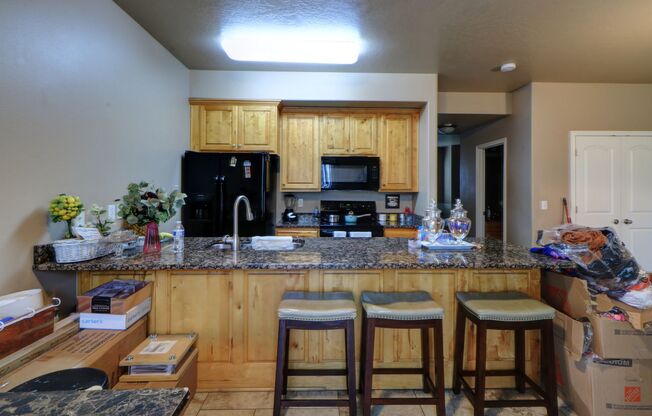 3 bedroom 2.5 bath townhome in Orem