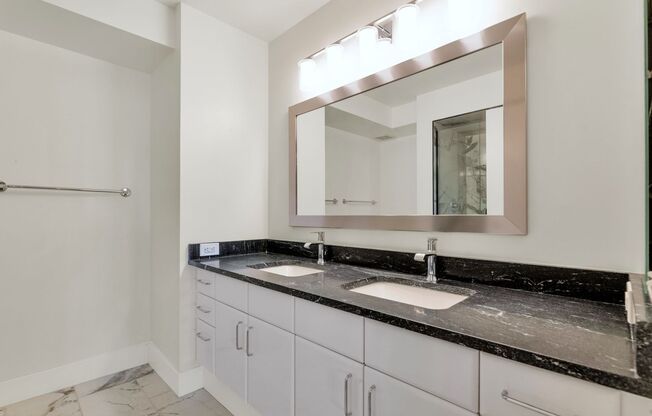 2 beds, 2 baths, $2,945, Unit # 603