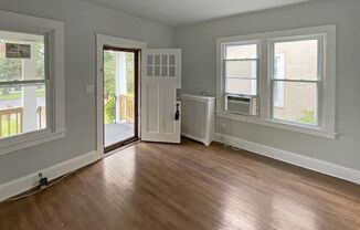 2 beds, 1 bath, $1,600