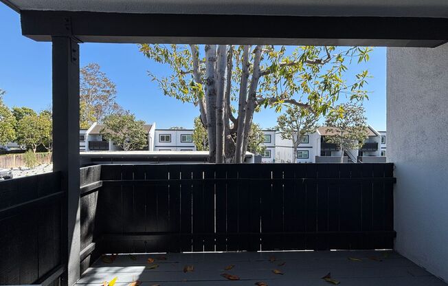 1 bed, 1 bath, 750 sqft, $2,610, Unit F100