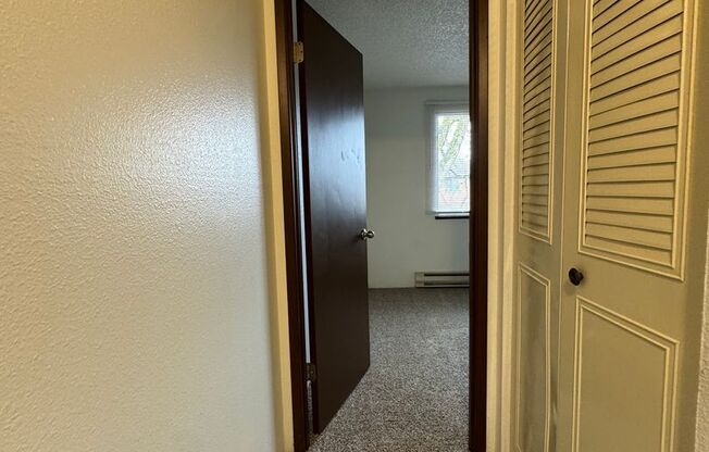 2 beds, 1 bath, 780 sqft, $1,375, Unit A-06
