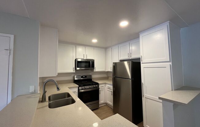 2 beds, 2 baths, 1,200 sqft, $2,598, Unit 222