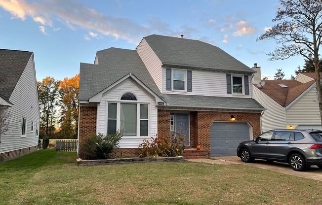 Beautiful Waterfront Home in Greenwood Estates