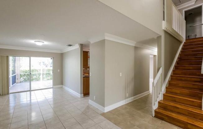 9326 NW 8 # 1 CIR