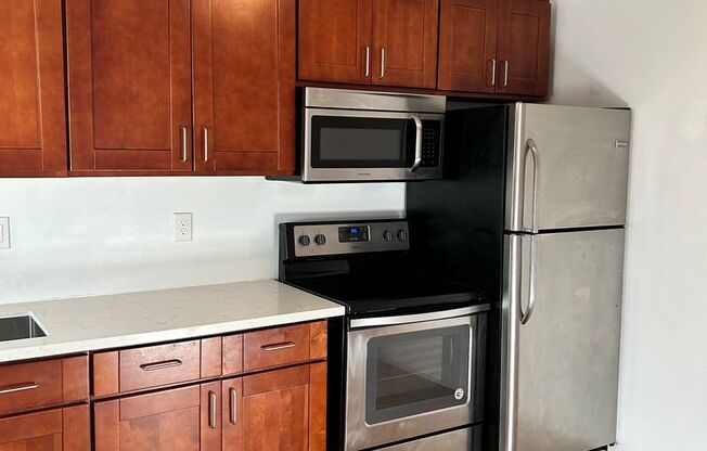 Updated 1 bed 1 bath unit located in a desirable Seattle neighborhood!