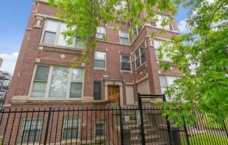 Rehabbed 3Bed/2Bath Condo Unit in Washington Park Available Now!!!