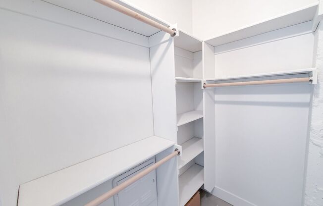 Studio, 1 bath, 567 sqft, $995, Unit A301