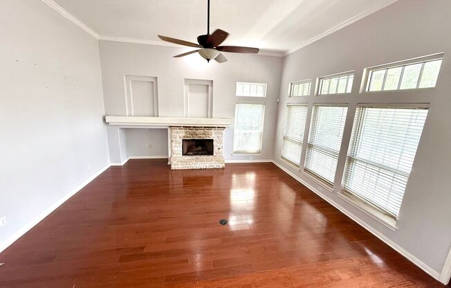 AVAILABLE NOW! 2-Story 4 Bedroom / 3 Bath Home In Gated Community!