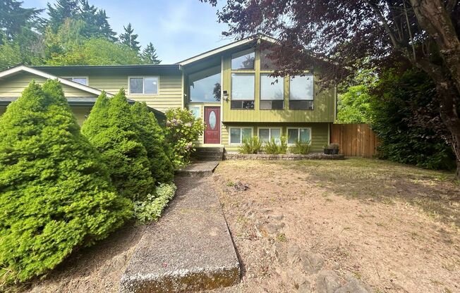 Spacious West Hill Gem – 4 Bed, 3 Bath with Stunning Layout and Modern Comforts
