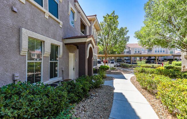 Resort Living 1 Bedroom Condo In West Las Vegas