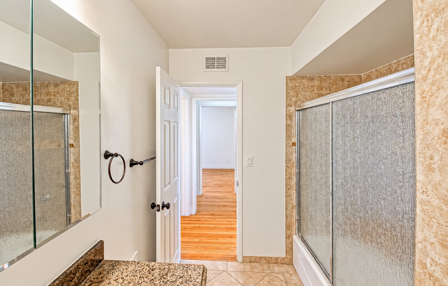 3 beds, 3 baths, 2,100 sqft, $3,750, Unit 3709