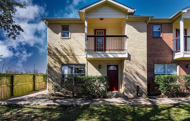 2731 VIENNA PL