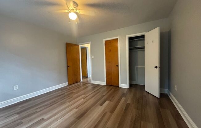 2 beds, 1 bath, 800 sqft, $1,999, Unit 6230 Fifth Ave. #223E