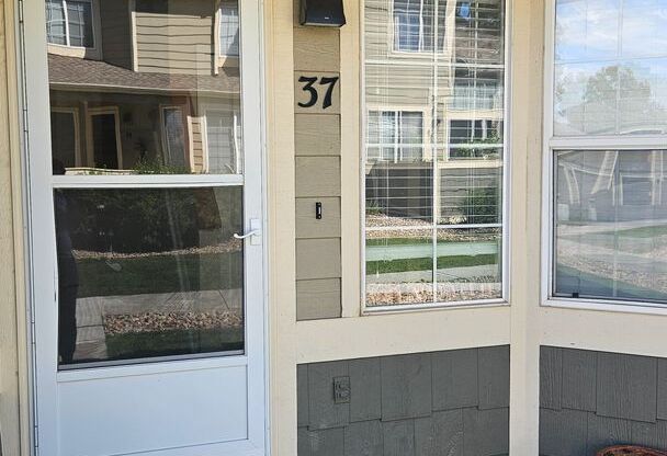Cute 2 Bed Townhome in Southeast Fort Collins