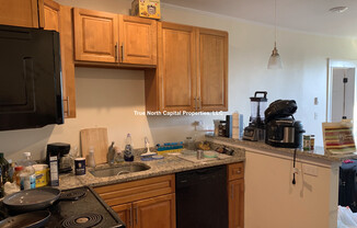 3 beds, 1 bath, $3,295, Unit 53