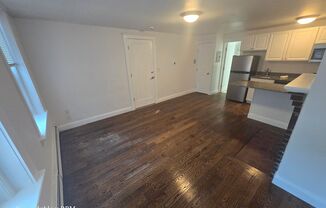 Studio, 1 bath, $2,400, Unit Unit 1