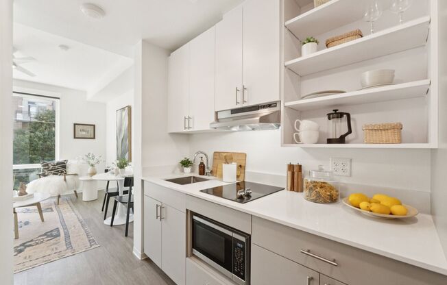 Studio, 1 bath, 398 sqft, $1,625, Unit 519