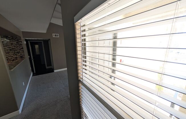 1 bed, 1 bath, $1,350, Unit bldg 22