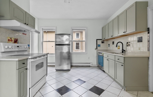 91 FLINT ST