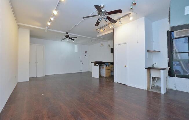 Studio, 1,800 sqft, $2,999, Unit 2