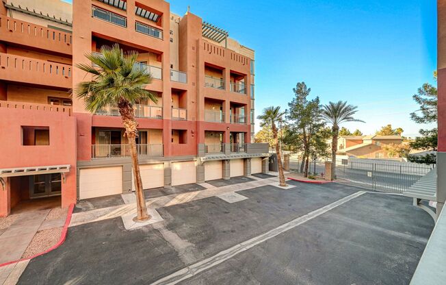 1 bed, 1 bath, $1,399, Unit Unit #209