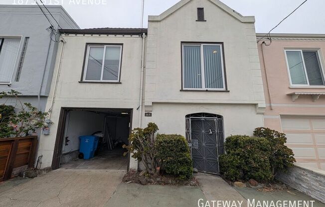 1875 31 AVE