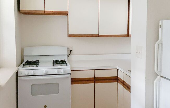 Studio, 1 bath, 925 sqft, $1,850, Unit 2606RA-G
