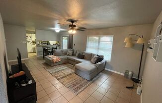 6850 Mountain Spring