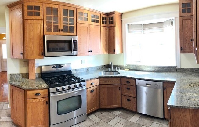 2 beds, 2 baths, 1,000 sqft, $2,550, Unit 1