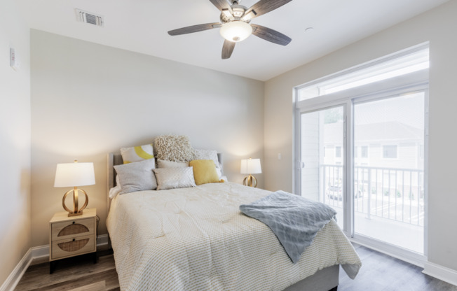 1 bed, 1 bath, 780 sqft, $2,800, Unit 1102