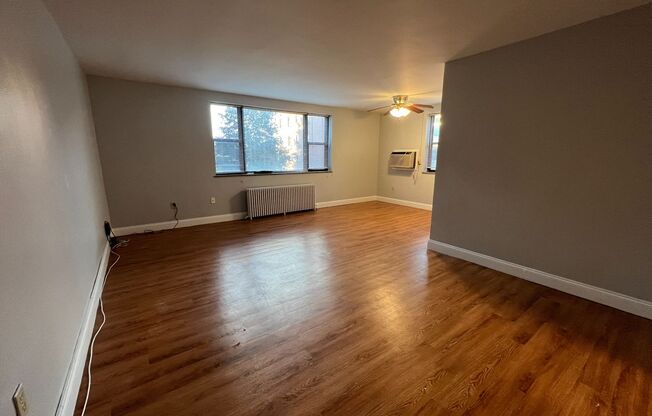 3 beds, 1 bath, 1,000 sqft, $2,217, Unit 6224 Fifth Ave. #116F